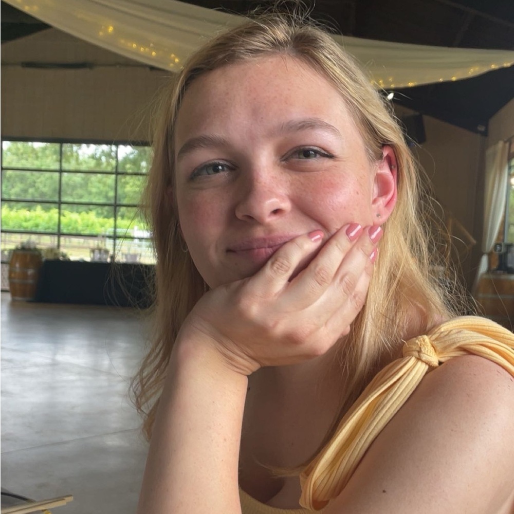 Meet your Posher, Caelin